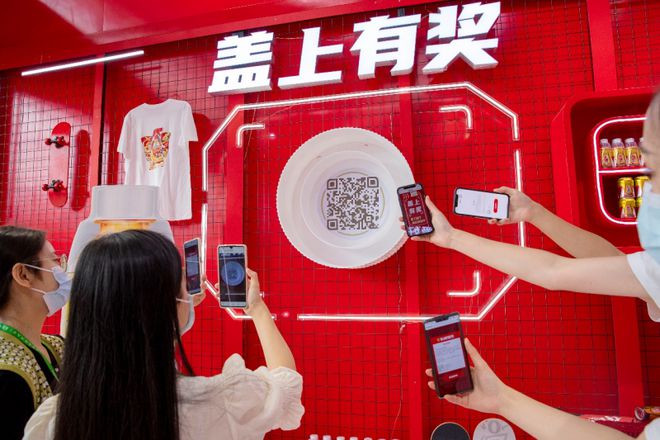 略精准破局东鹏饮料解锁行业增长新范式AG真人游戏第一品牌凭“1+6”战(图5)